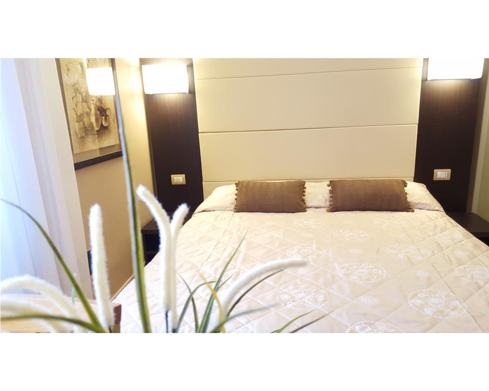B&B Emozioni Romane Phòng bức ảnh