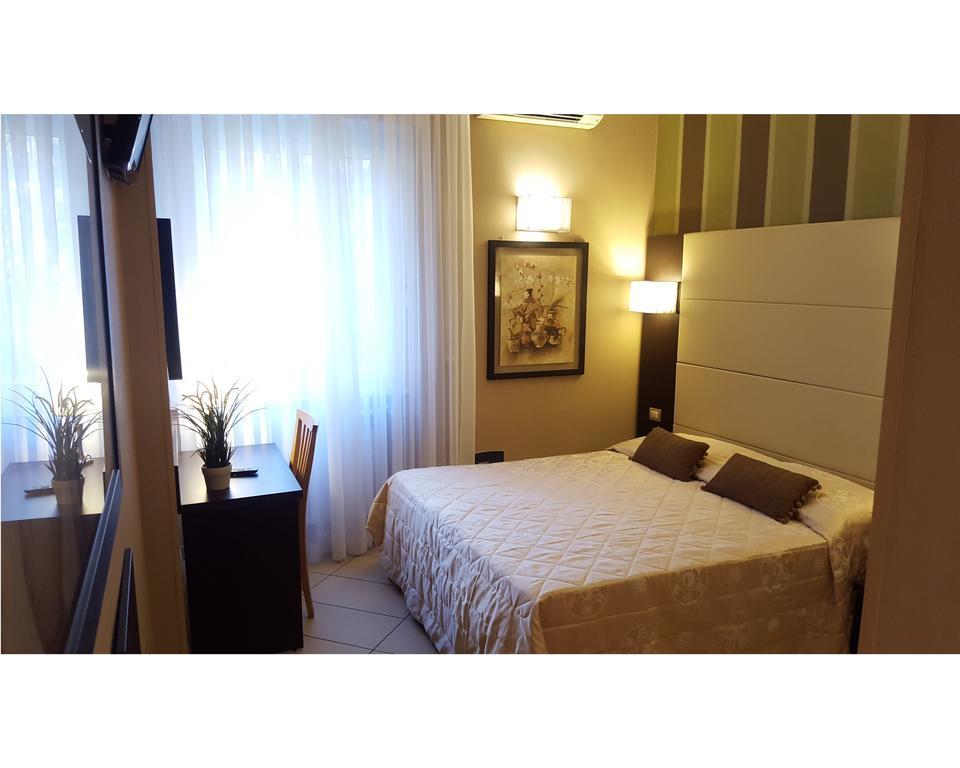 B&B Emozioni Romane Phòng bức ảnh