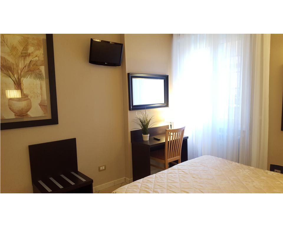 B&B Emozioni Romane Phòng bức ảnh