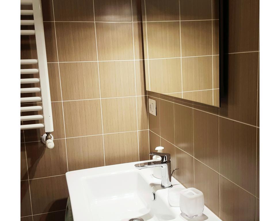 B&B Emozioni Romane Phòng bức ảnh
